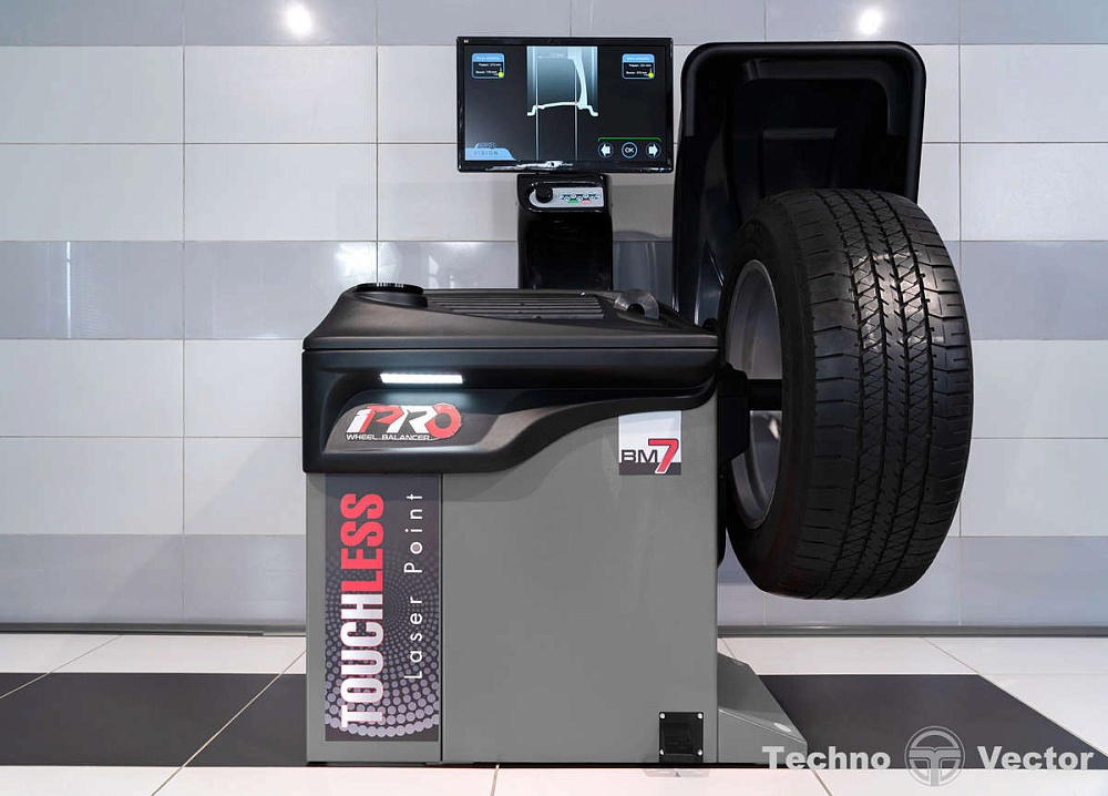 Стенд балансировочный модель iPRO BM7